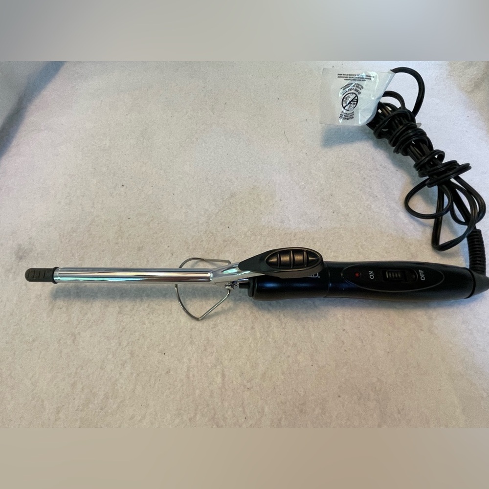 Plugged In HeatMaster Chrome Curling Iron 3/8" TPC1810